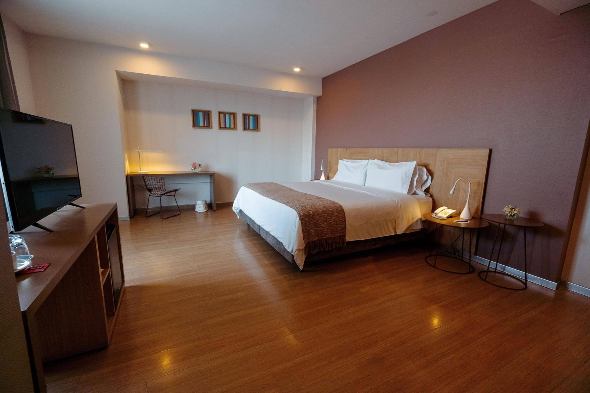 Hotel Brizo Salta Esterno foto