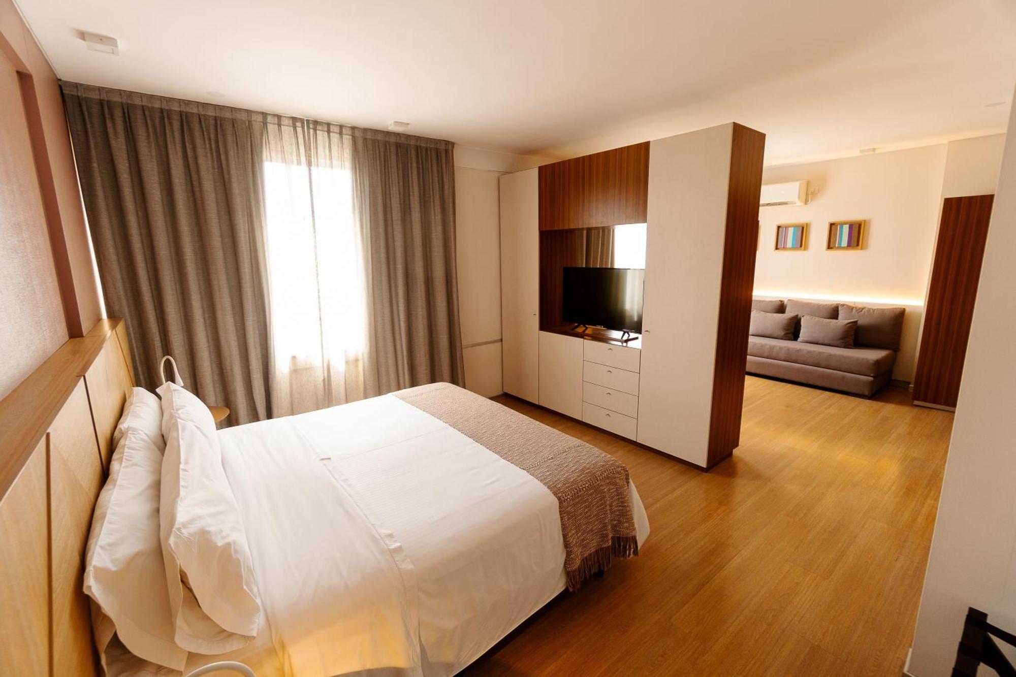 Hotel Brizo Salta Esterno foto